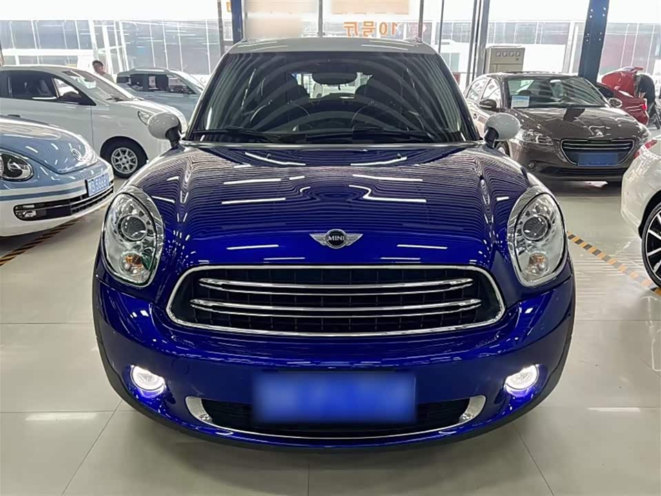 MINI COUNTRYMAN