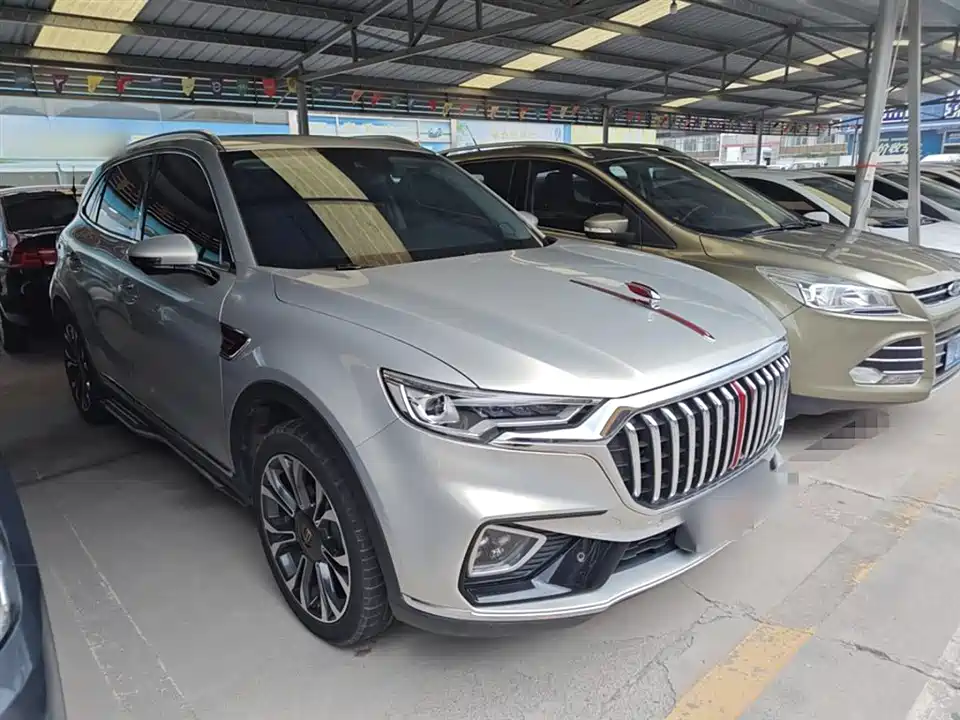 Hongqi HS5
