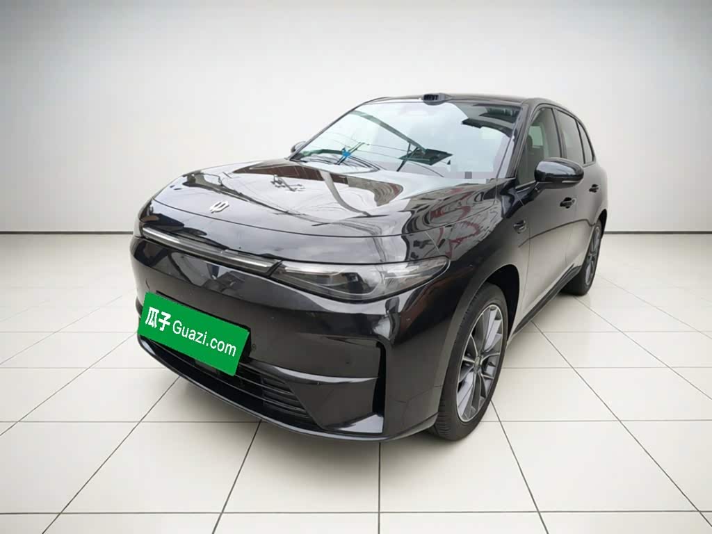 Leapmotor C10