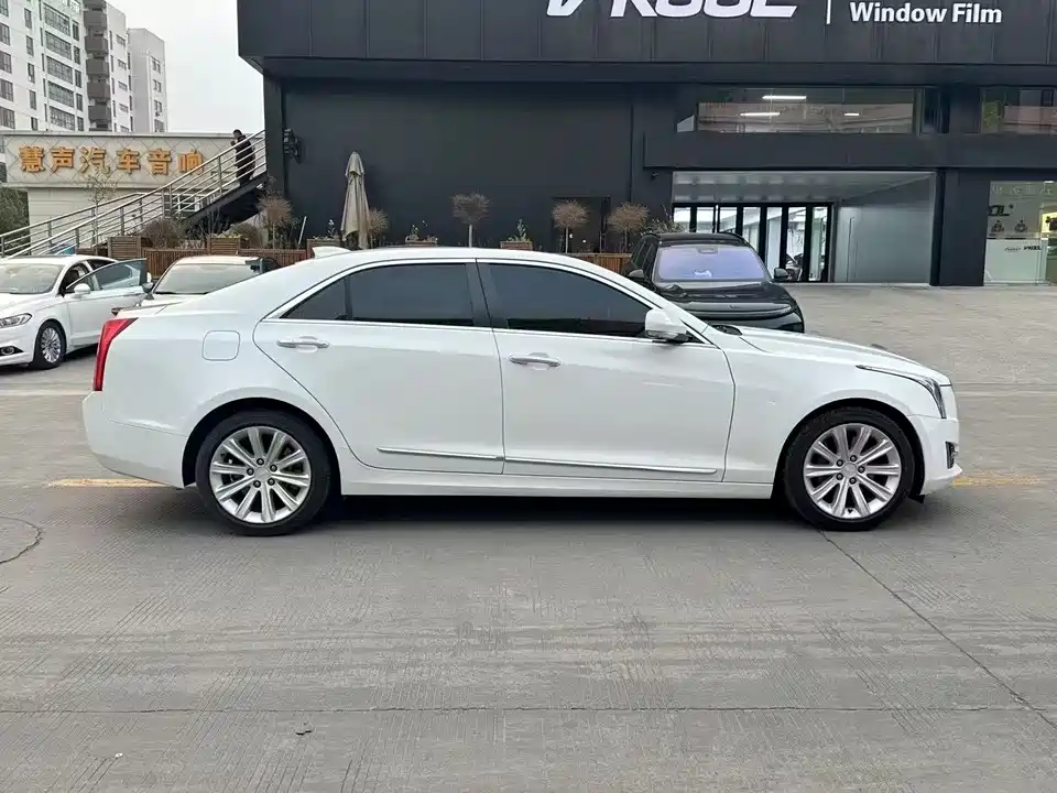 Cadillac ATS-L