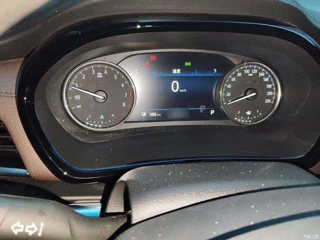 Buick GL8, 2020 4