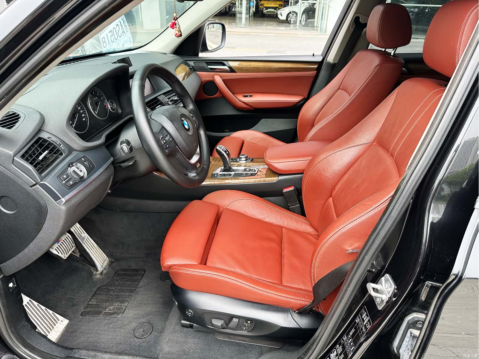 BMW X3, 2012 10
