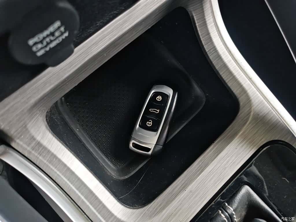 Geely X3, 2018 17