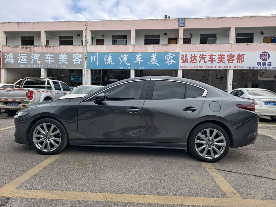 Mazda 3 Angkesaila Mazda 3 Angkesaila