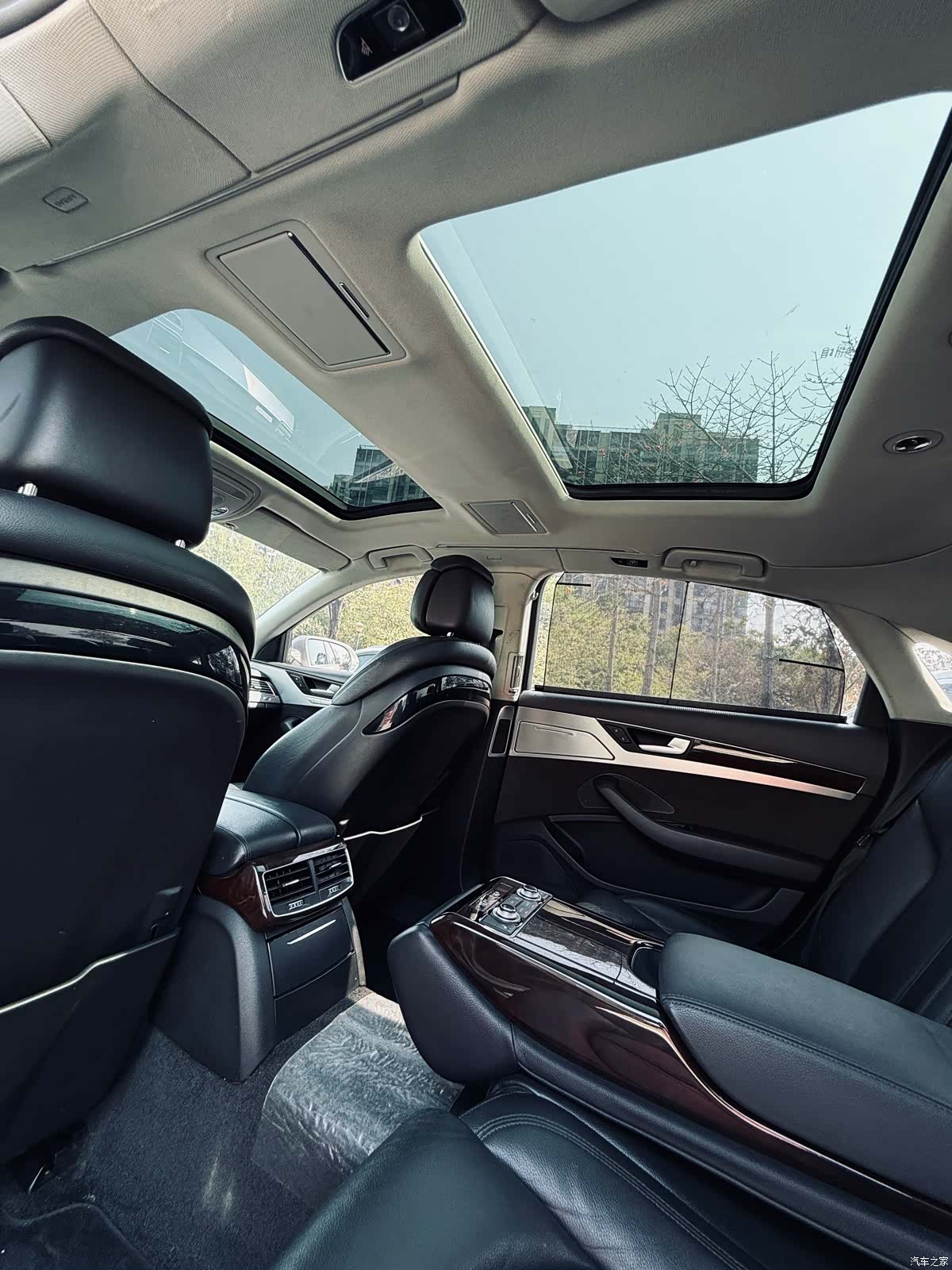 Audi A8L, 2015 35