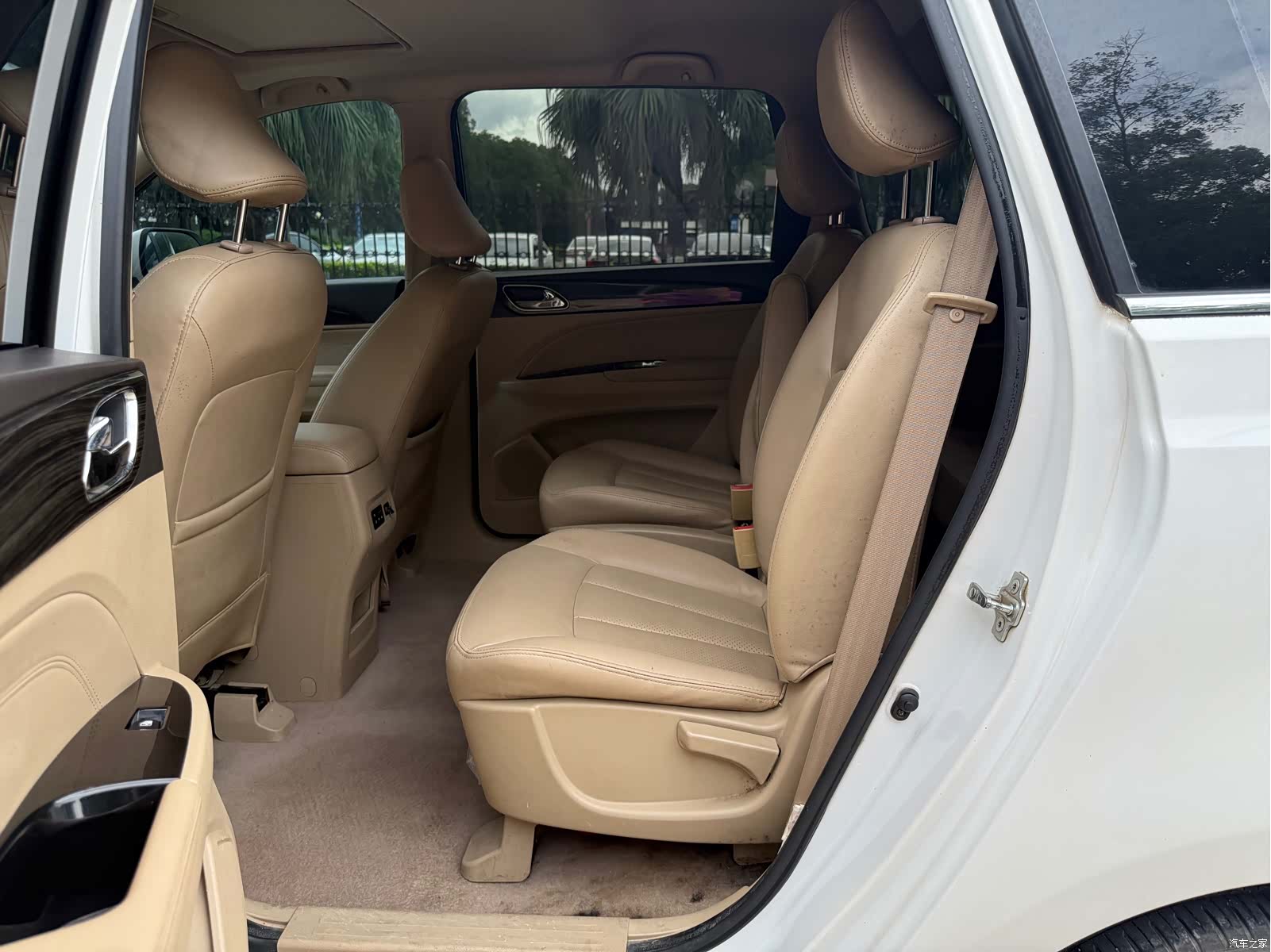 Wuling 730, 2016 все фото