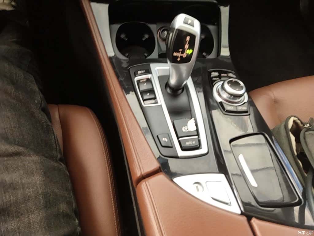BMW 5 Series, 2016 10