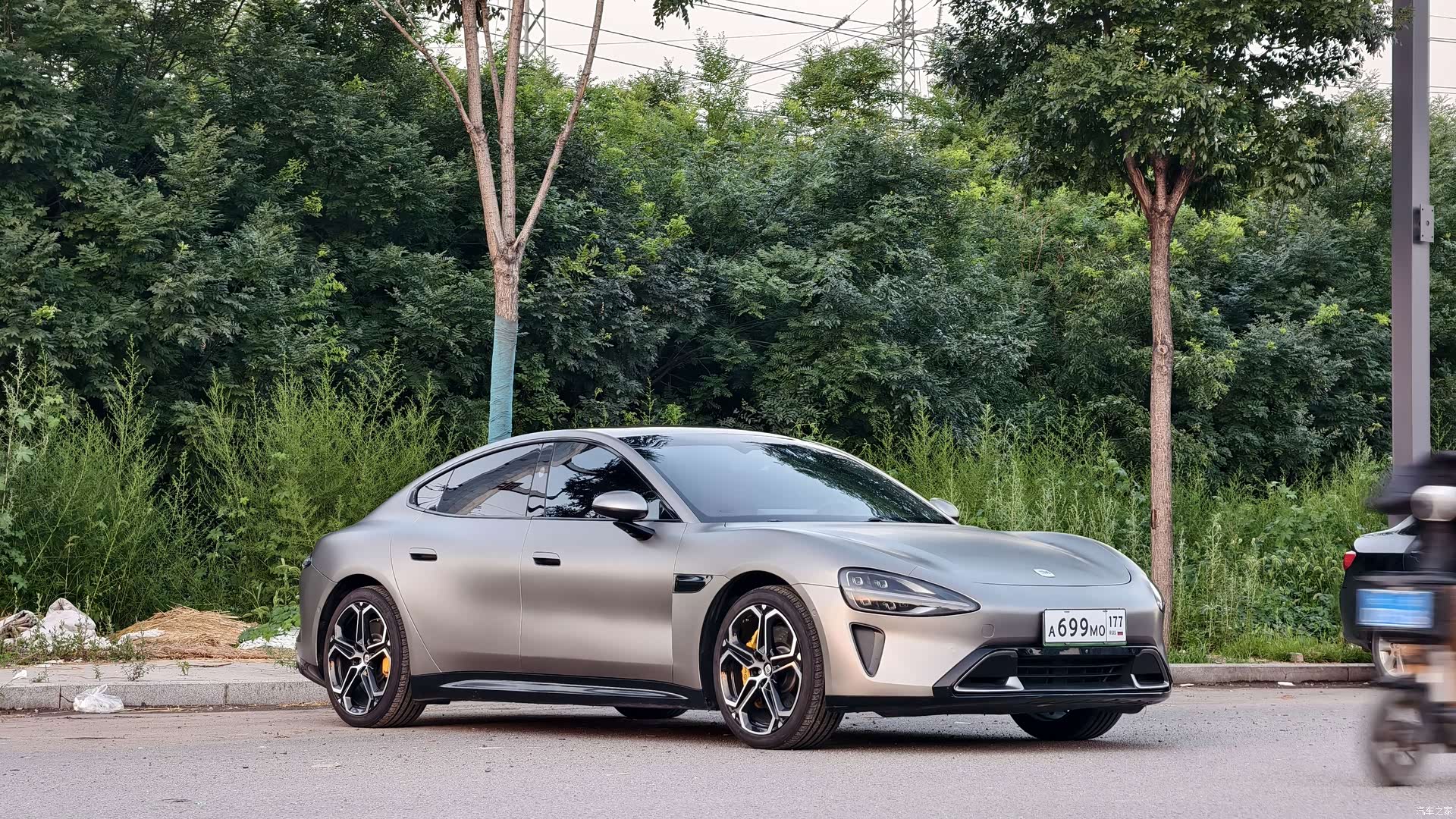 Xiaomi SU7, 2024 3