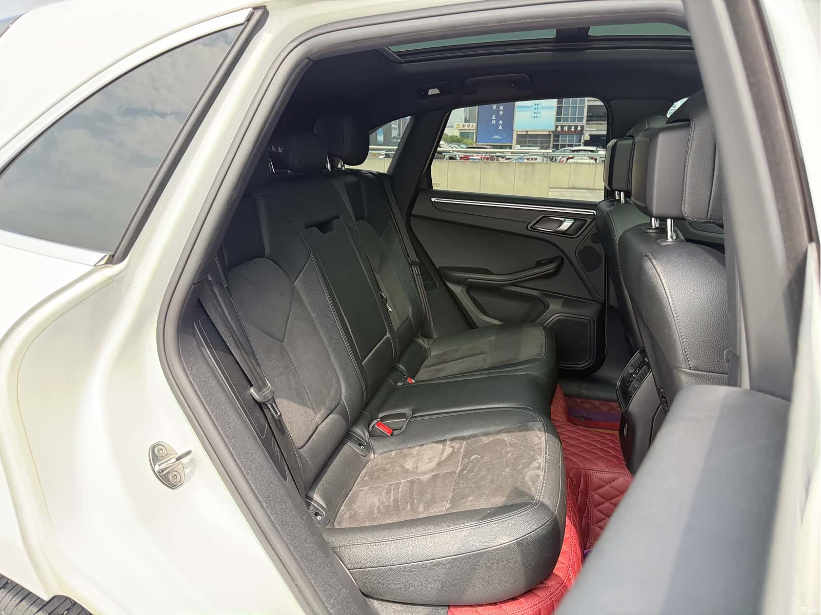 Porsche Macan, 2019 12