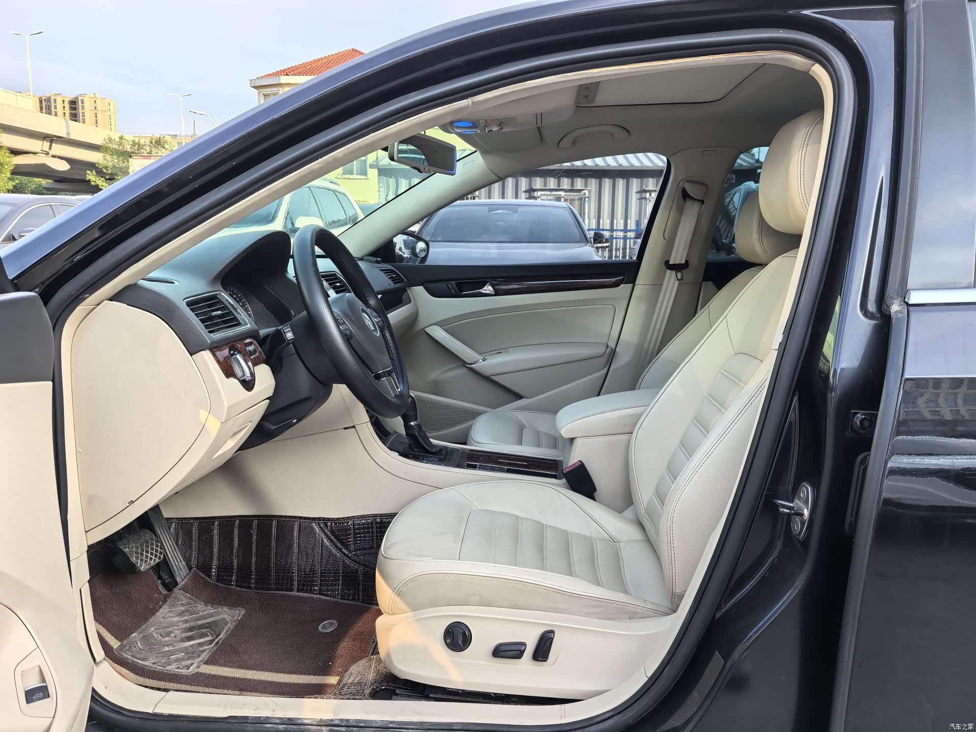 Volkswagen Passat, 2014 все фото