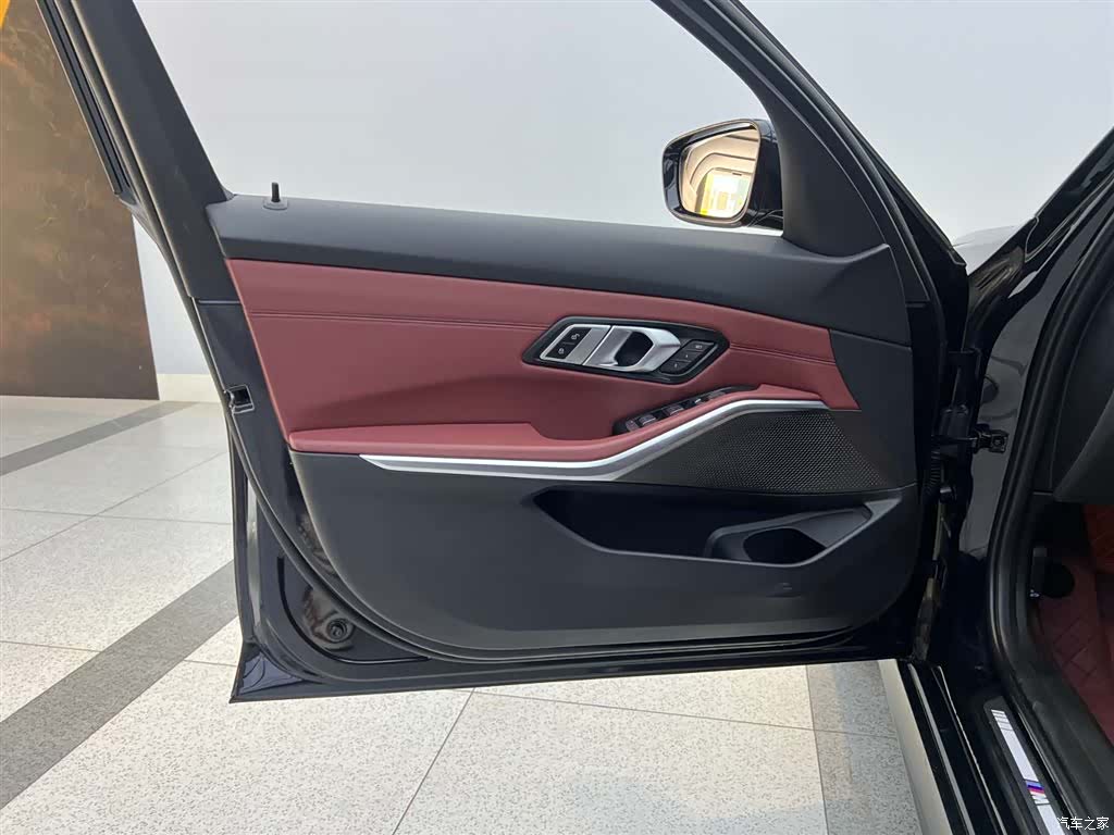 BMW 3 Series, 2023 9