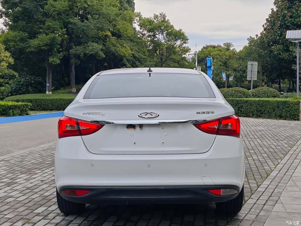 Chery 5, 2022 все фото