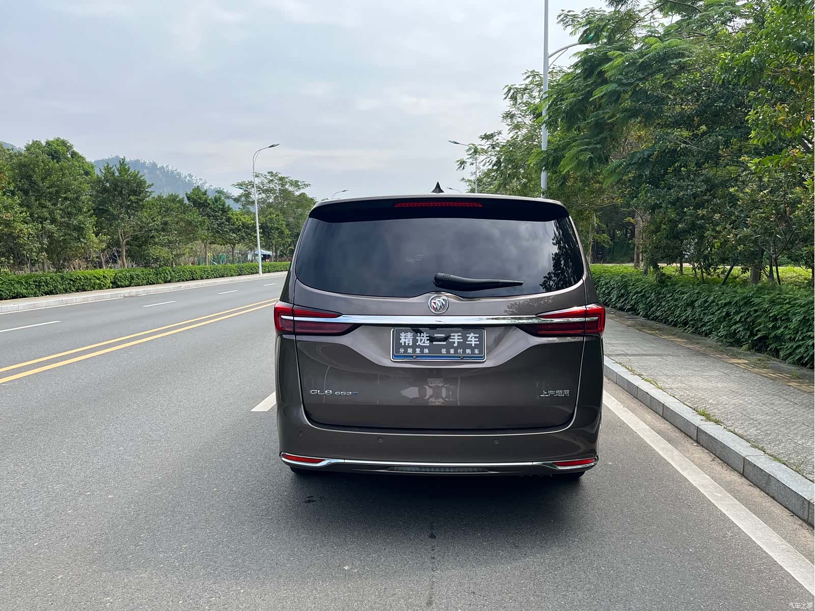 Buick GL8, 2022 10
