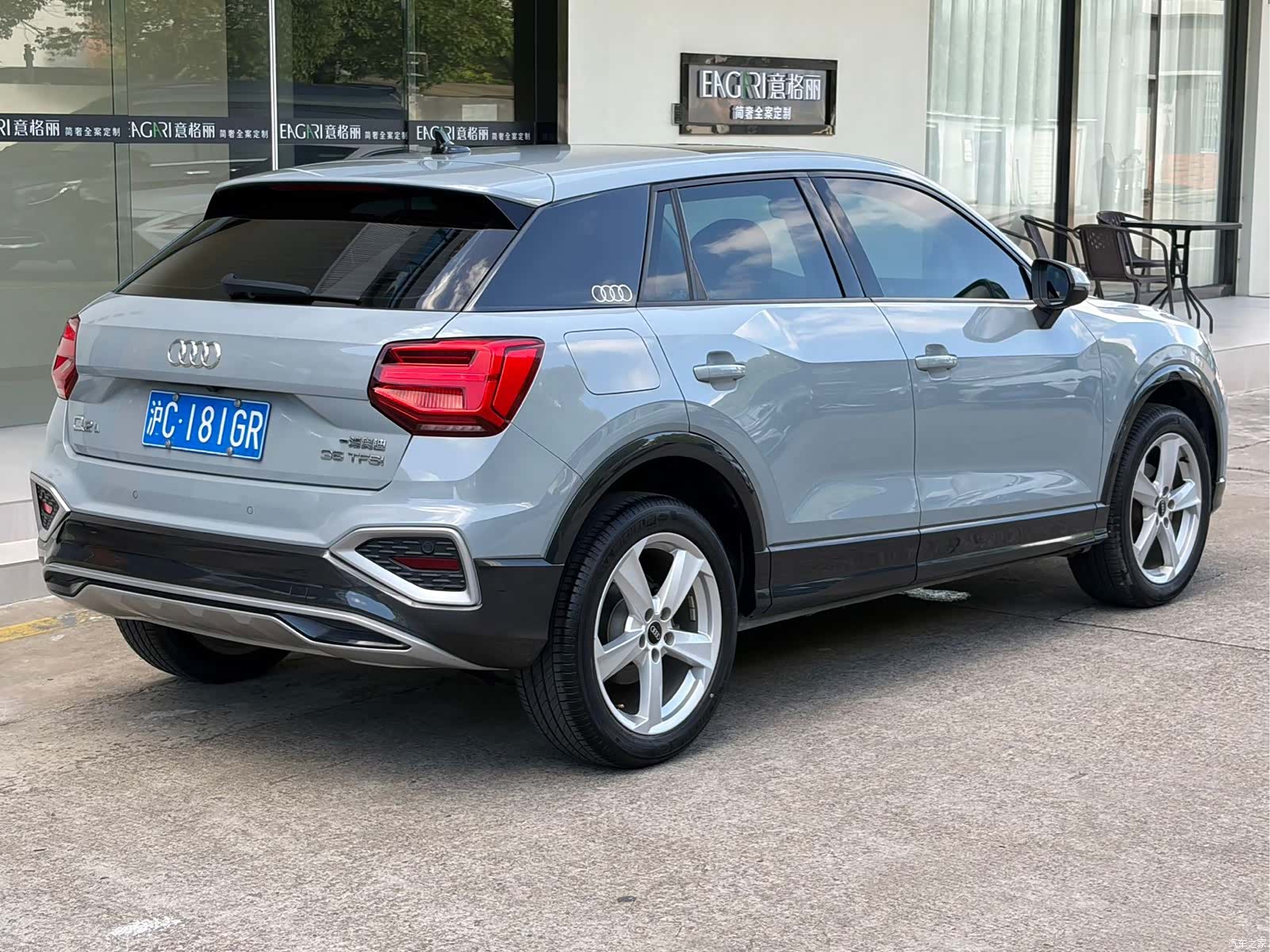 Audi Q2L, 2021 все фото