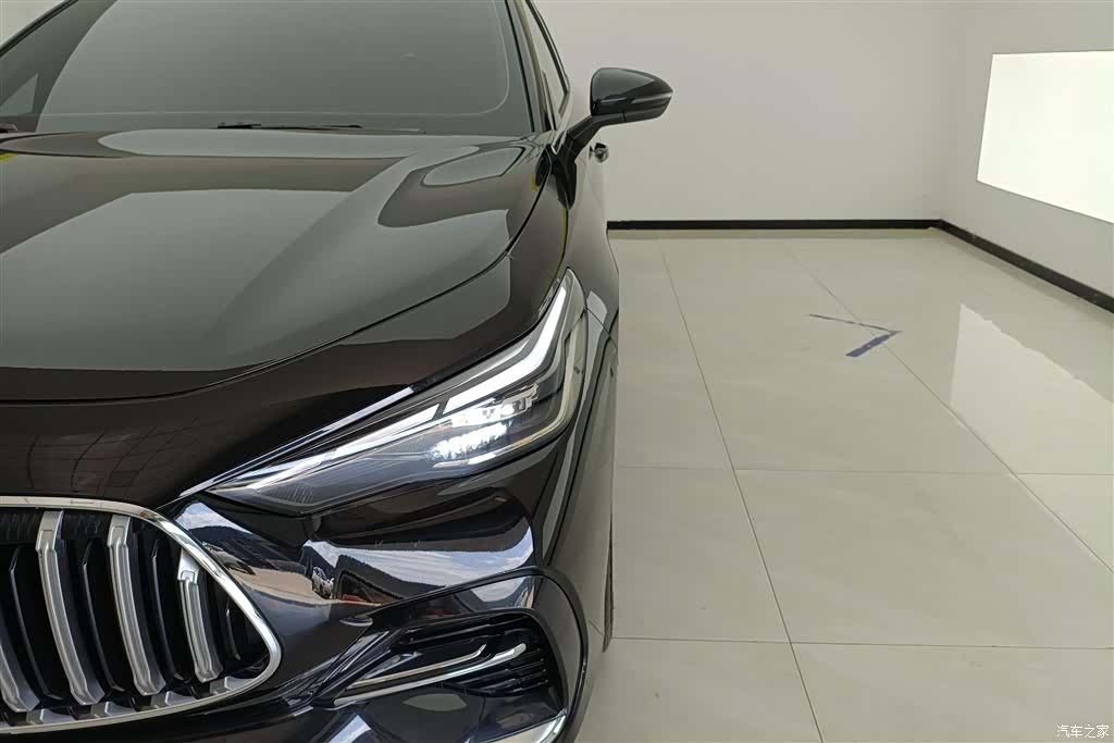 Geely 6, 2026 все фото