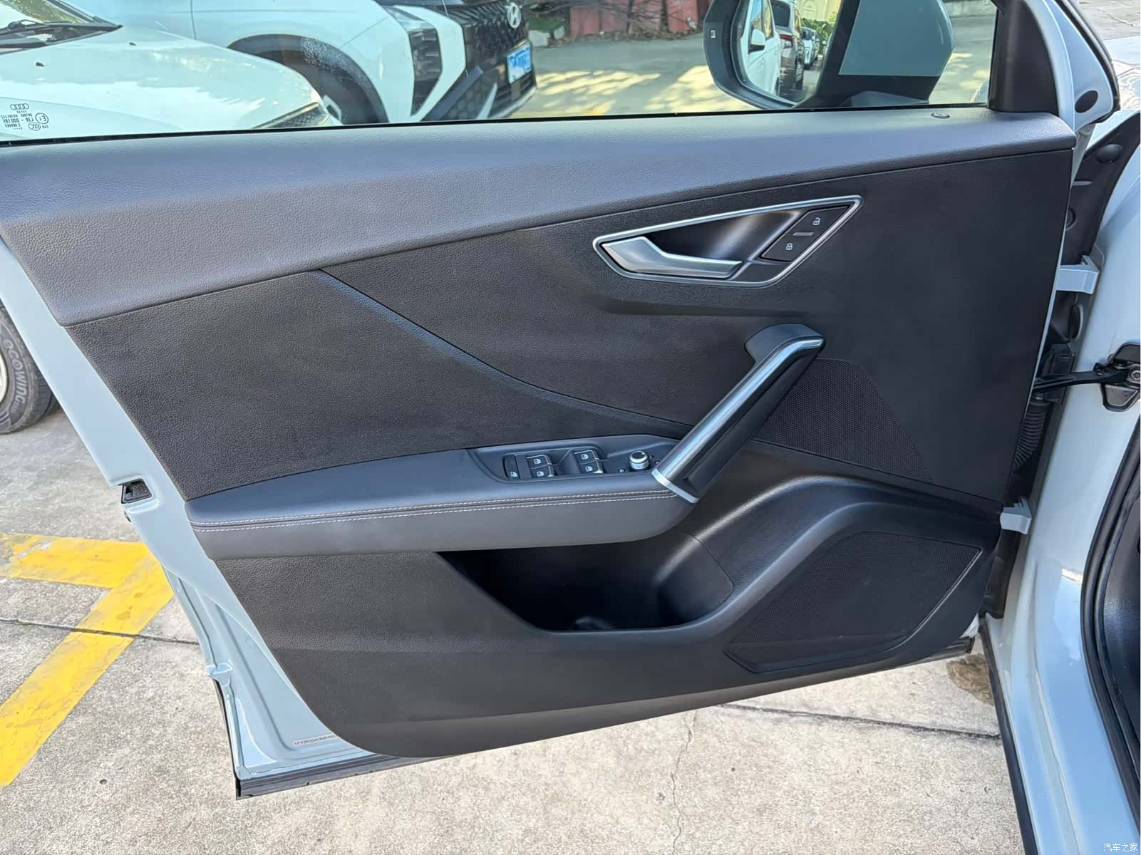 Audi Q2L, 2021 16