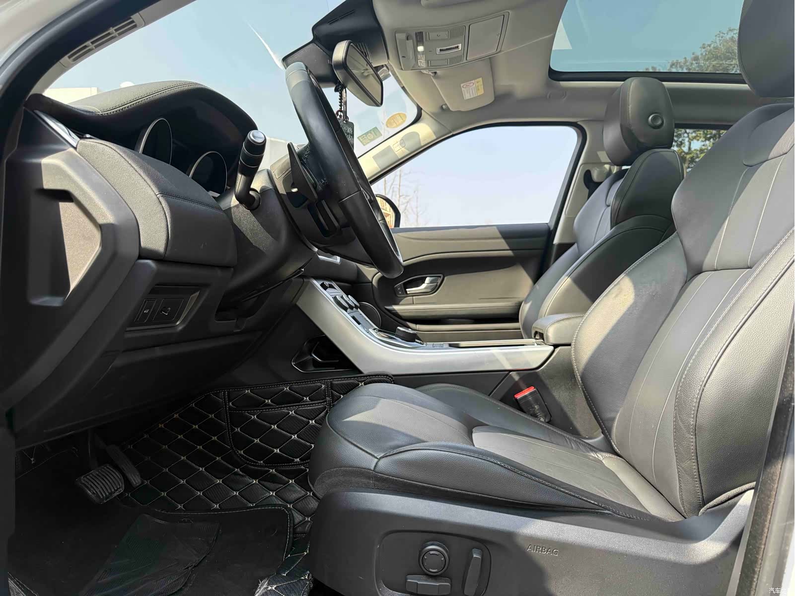 Land Rover Range Rover, 2018 все фото