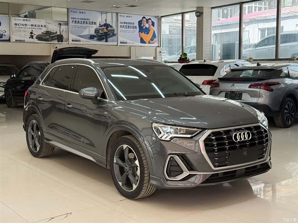 Audi Q3, 2022 3