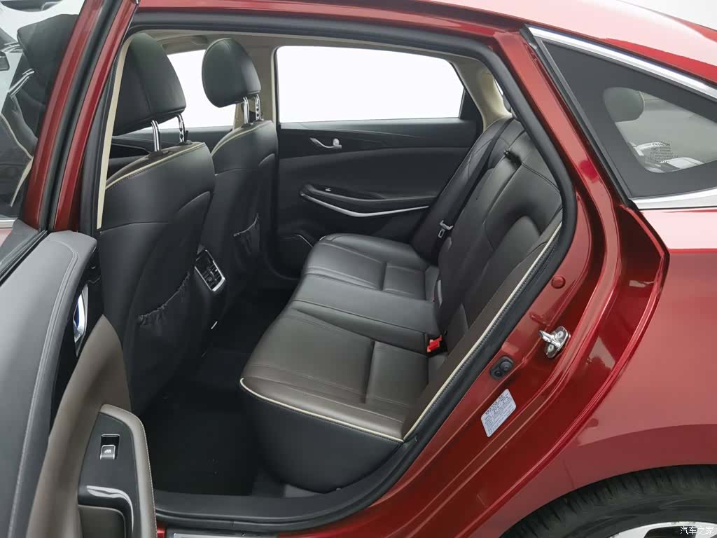 Changan CC, 2018 15
