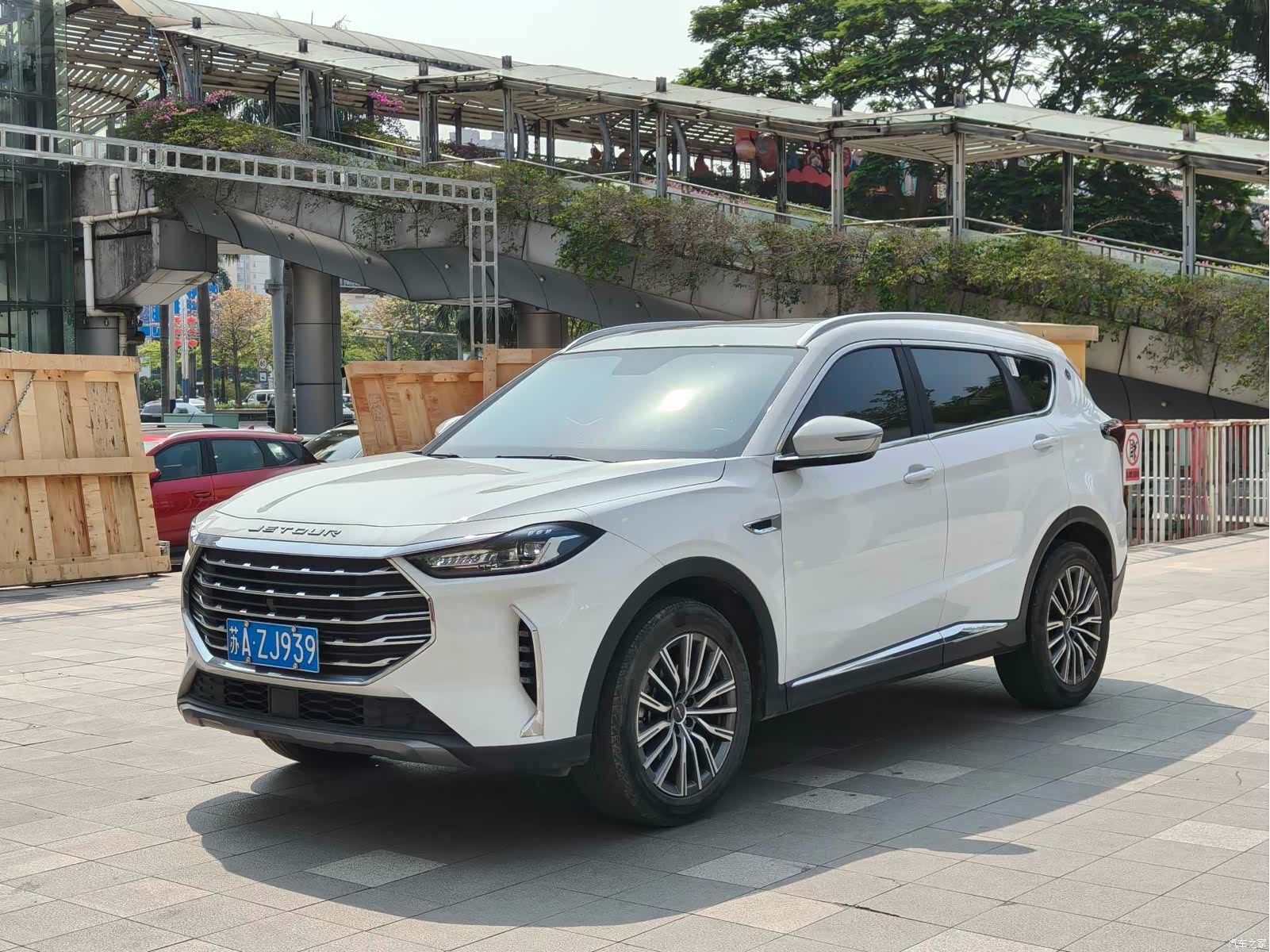 Jetour X70, 2023 1