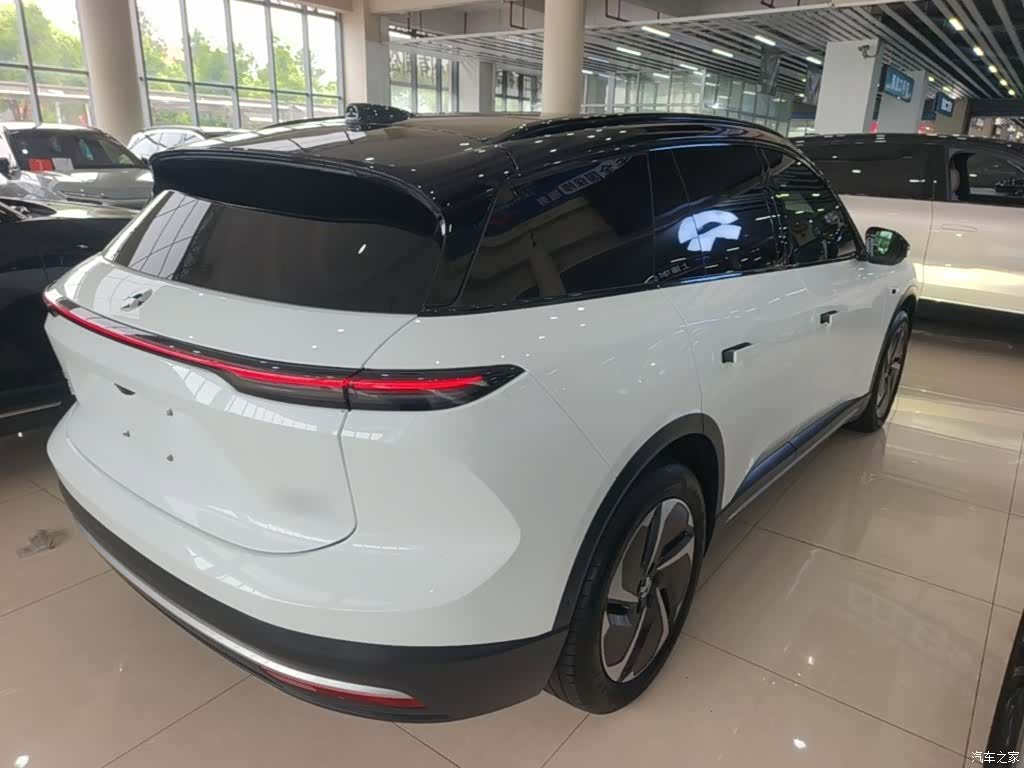 NIO ES6, 2023 7