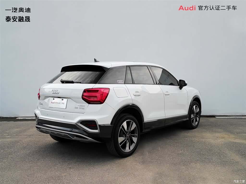 Audi Q2L, 2024 все фото