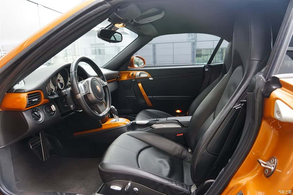 Porsche 911, 2010 15