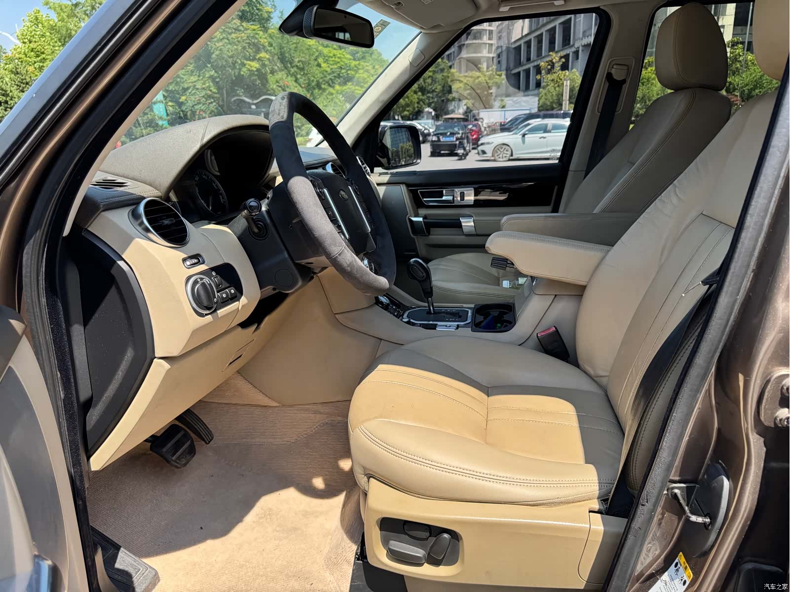 Land Rover Discovery, 2010 8