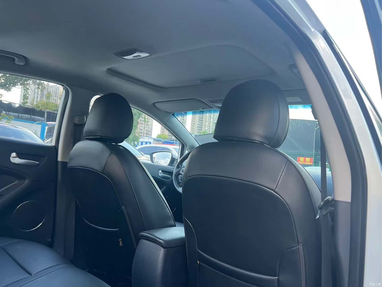 Kia K3, 2015 8
