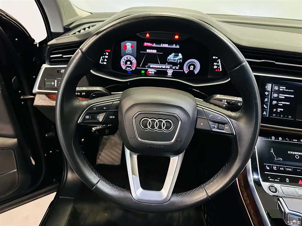 Audi Q7, 2023 14
