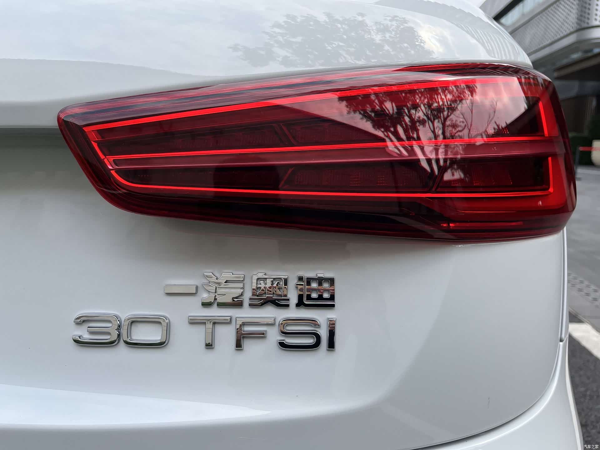 Audi Q3, 2016 27