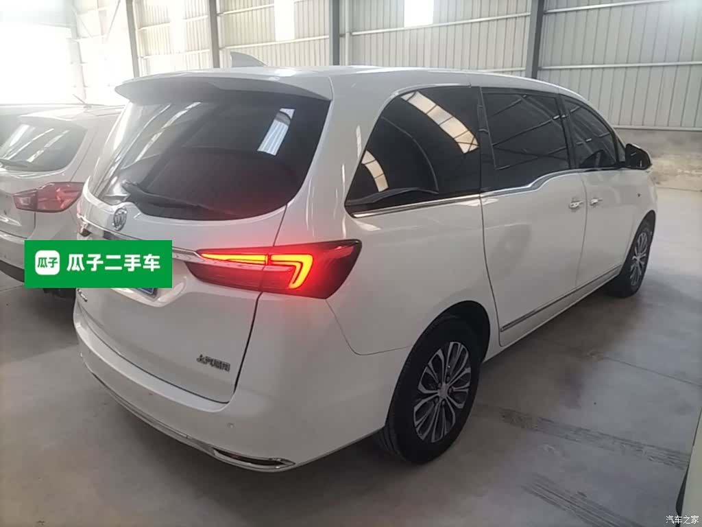 Buick GL8, 2022 7