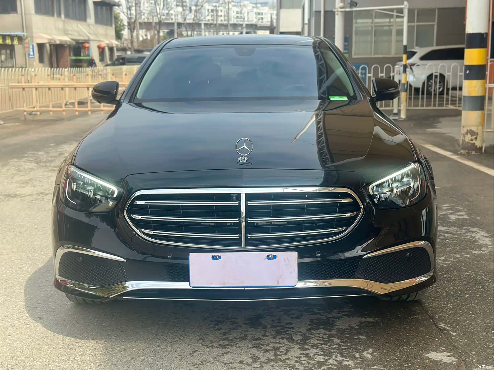 Mercedes-Benz E-Class, 2023 2