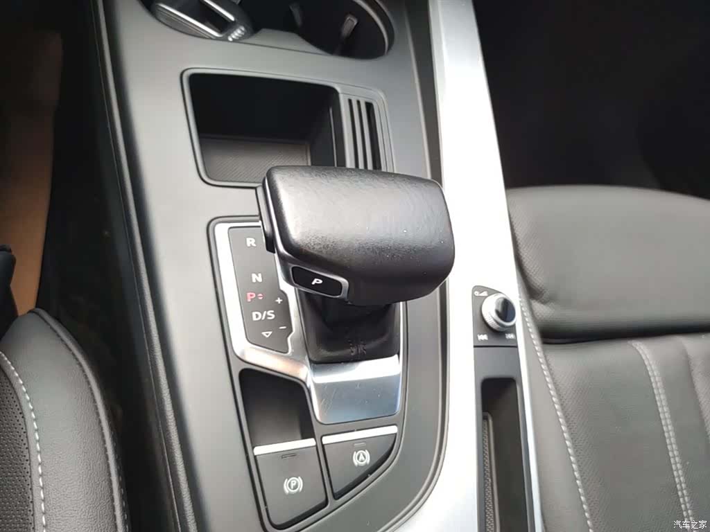 Audi A4L, 2021 14