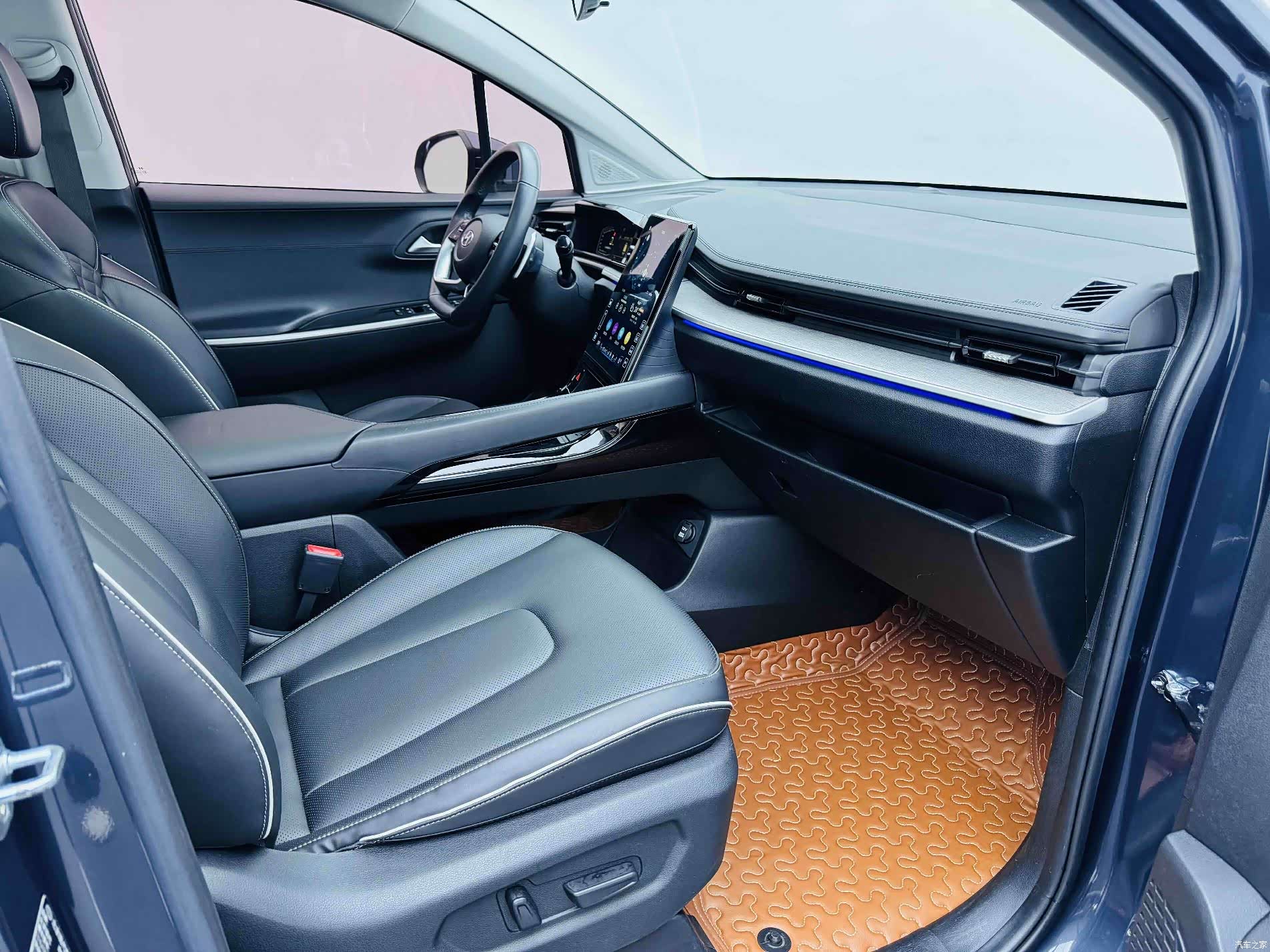 Hyundai Custo, 2021 8