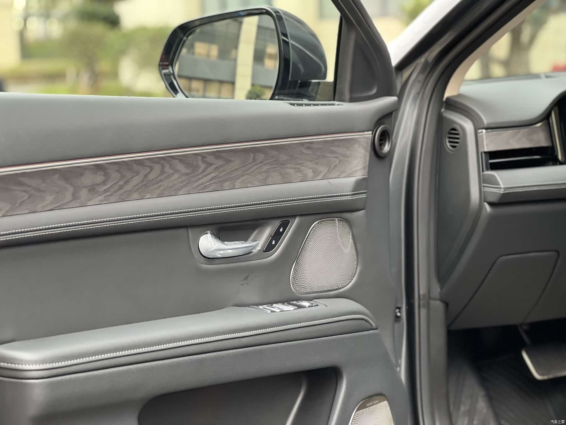 AITO M7, 2025 9