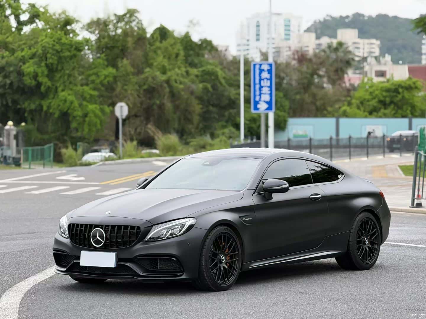 Mercedes-Benz C-Class, 2018 1