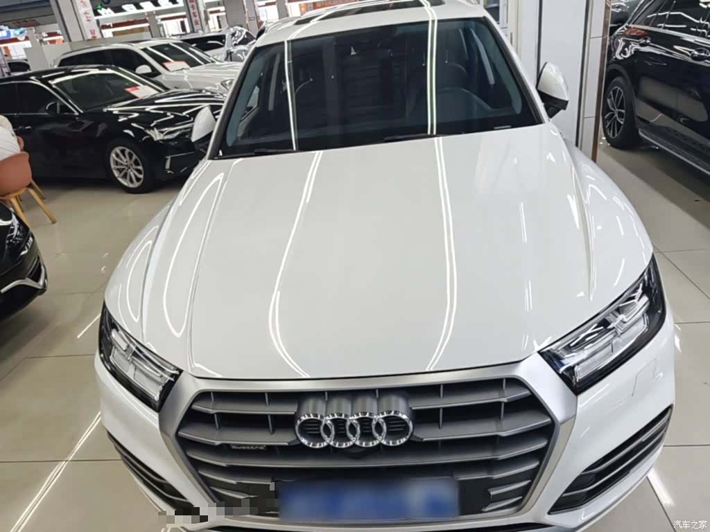 Audi Q5L, 2021 3