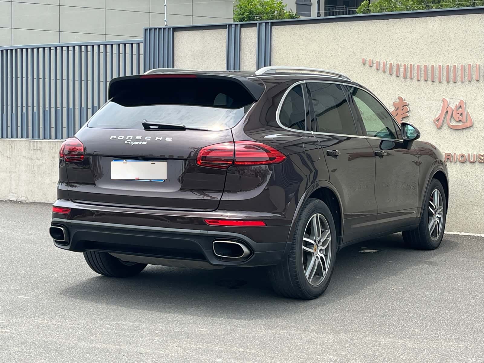 Porsche Cayenne, 2017 все фото