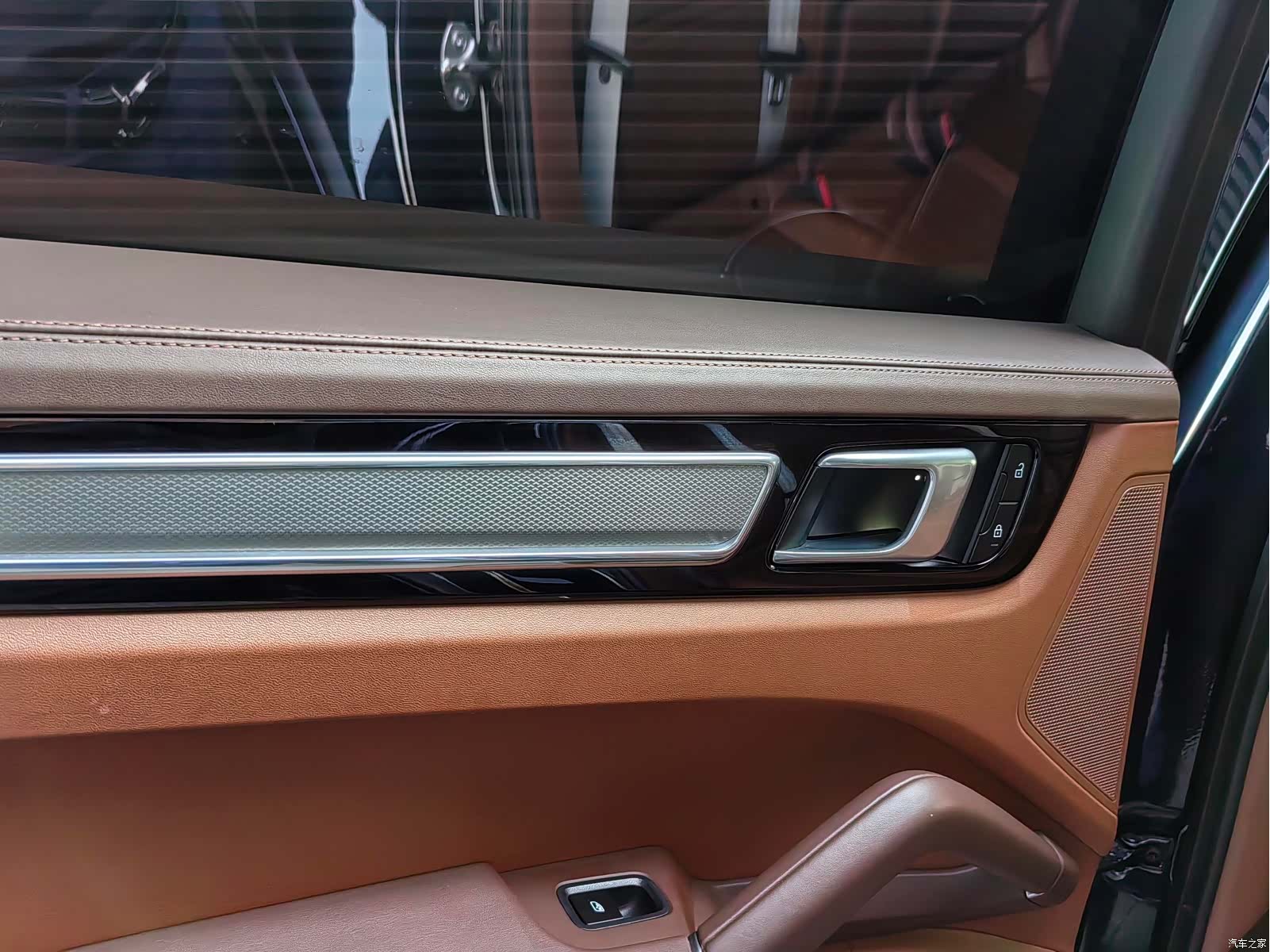 Porsche Cayenne, 2023 11
