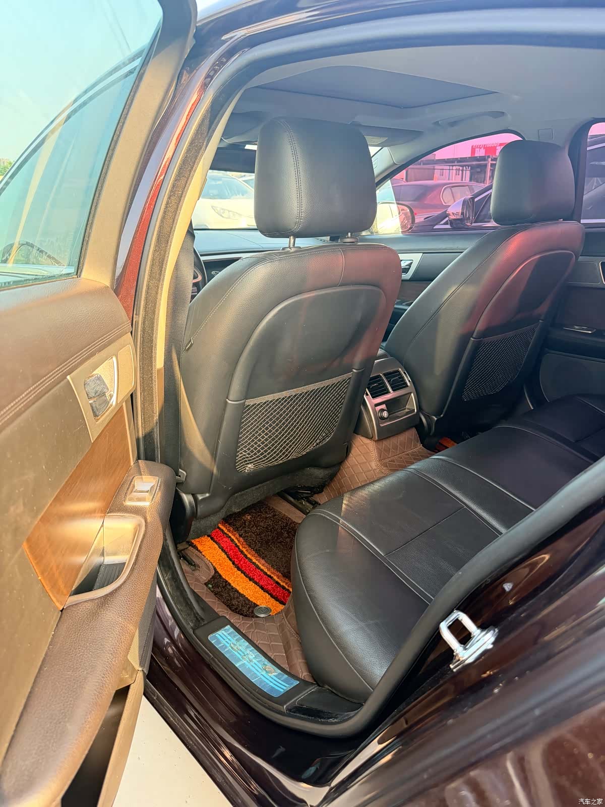 Jaguar XF, 2014 8