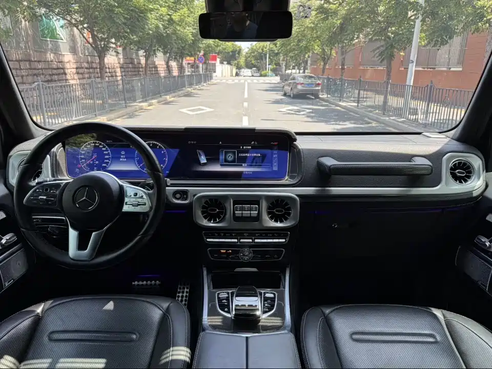 Mercedes-Benz G-class