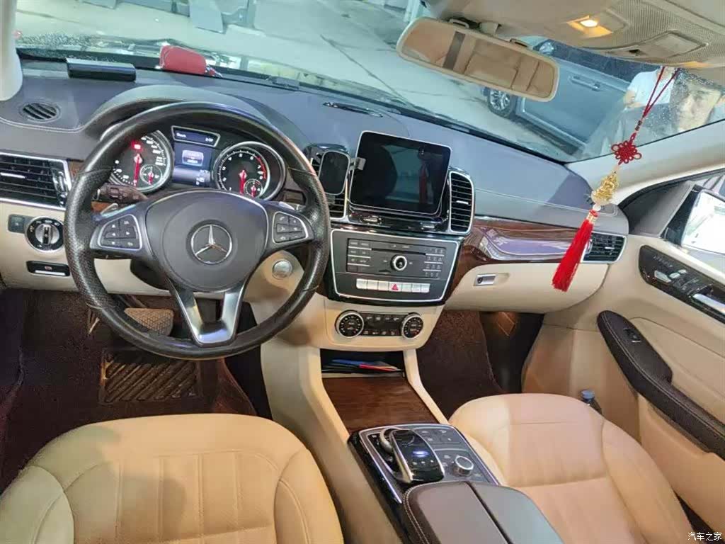 Mercedes-Benz GLS, 2018 все фото