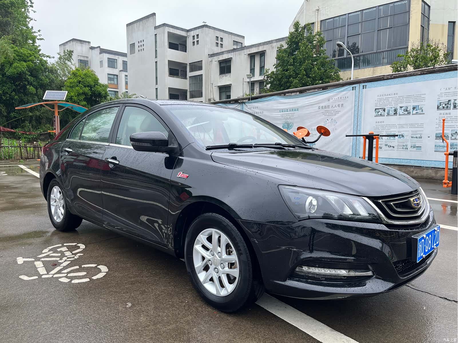 Geely Emgrand, 2017 3