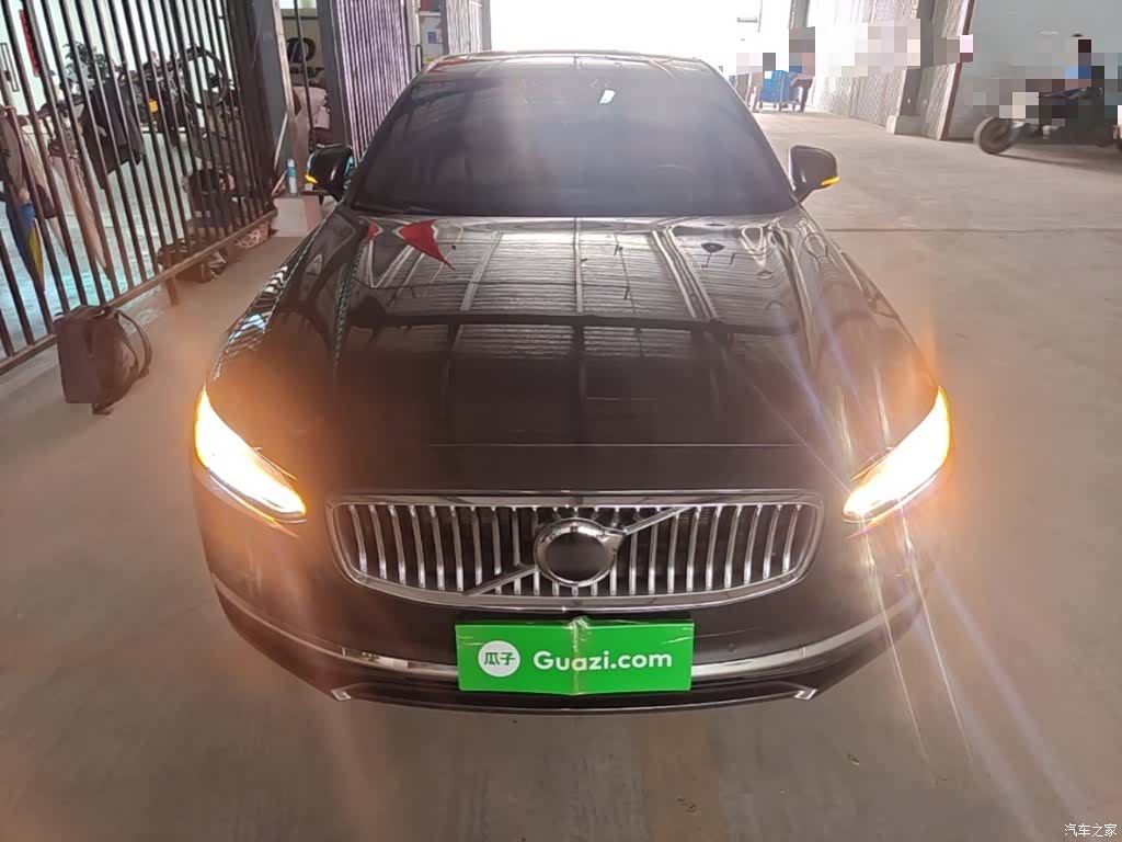 Volvo S90, 2021 3