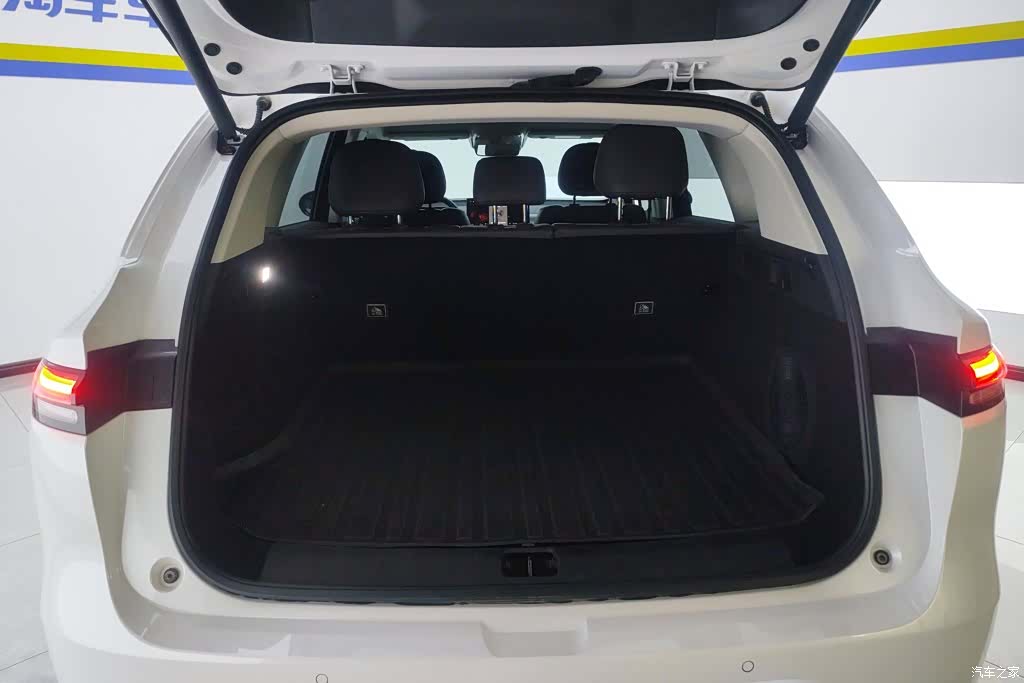 Leapmotor C10, 2024 4
