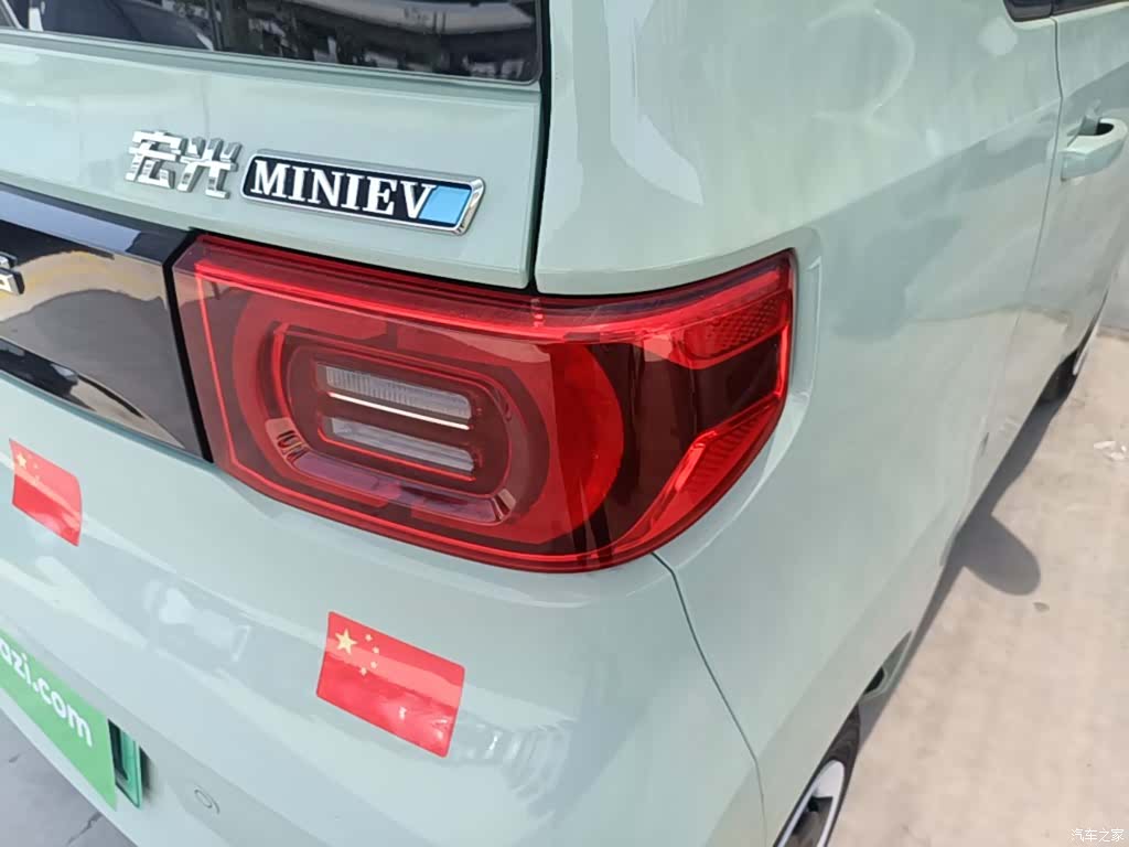 Wuling MINIEV, 2021 8