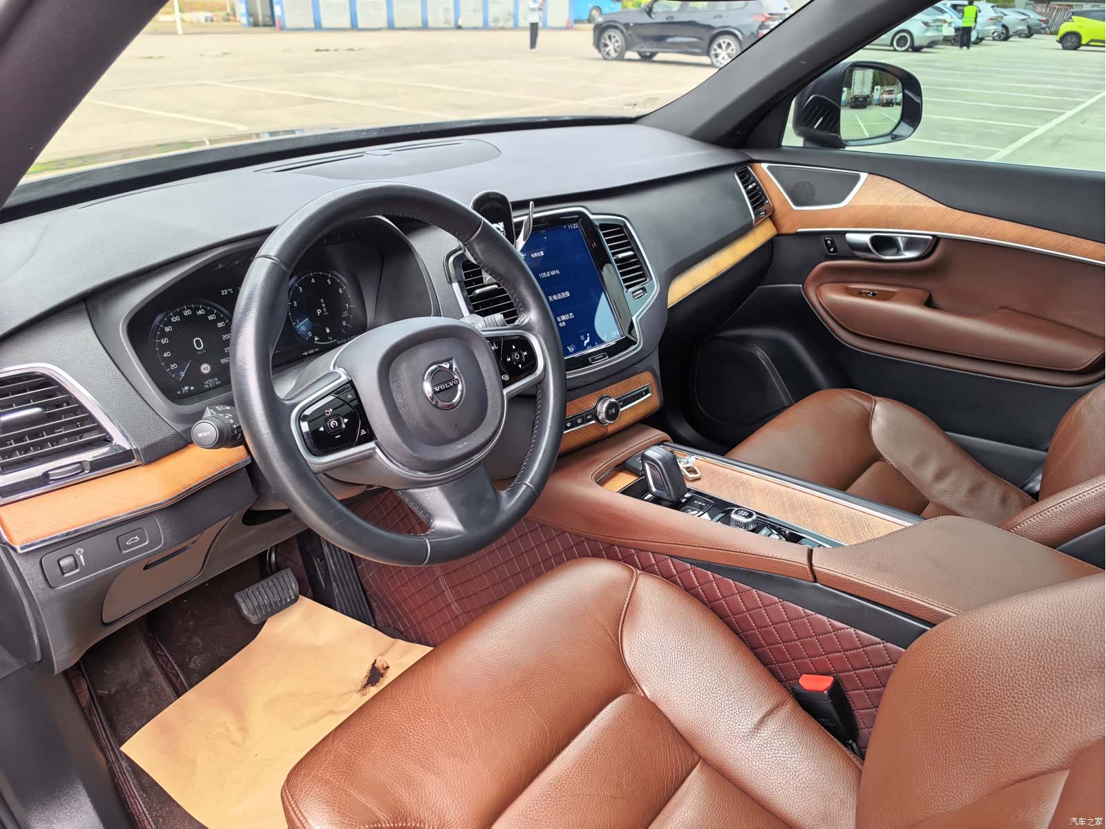 Volvo XC90, 2020 13