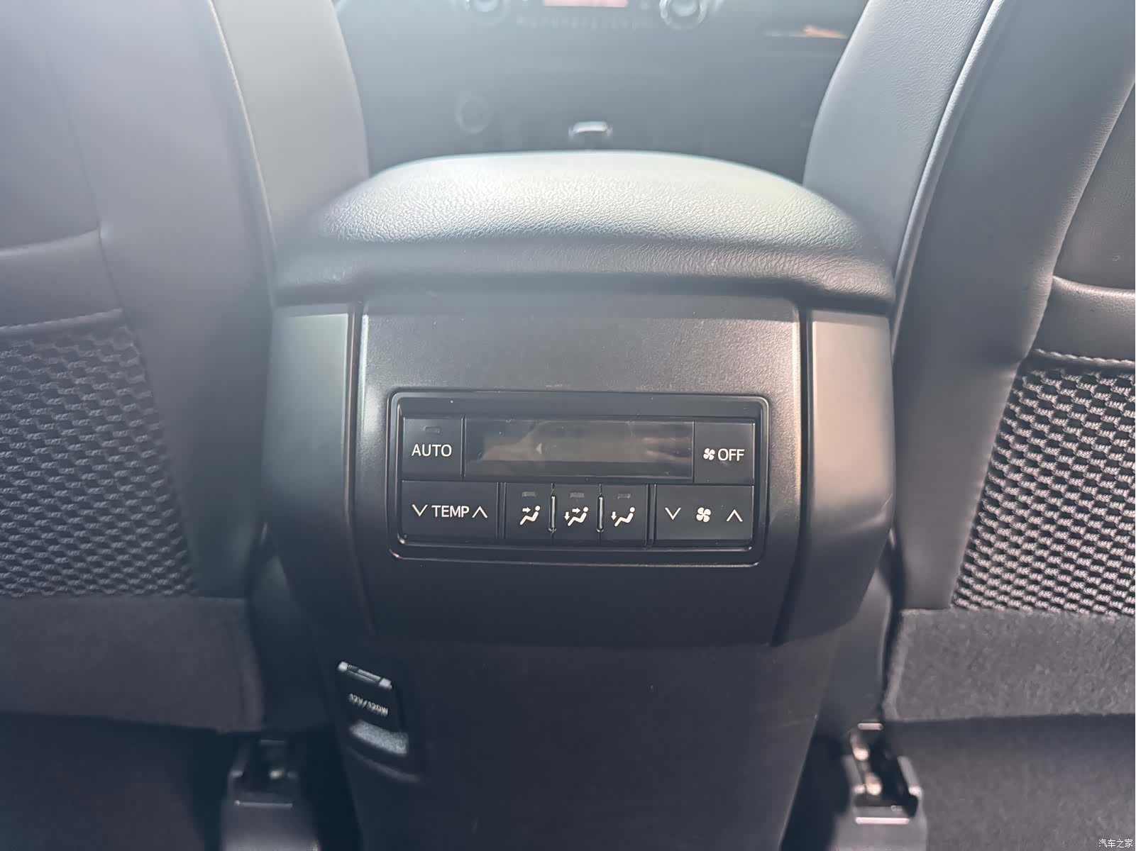 Toyota Prado, 2017 27