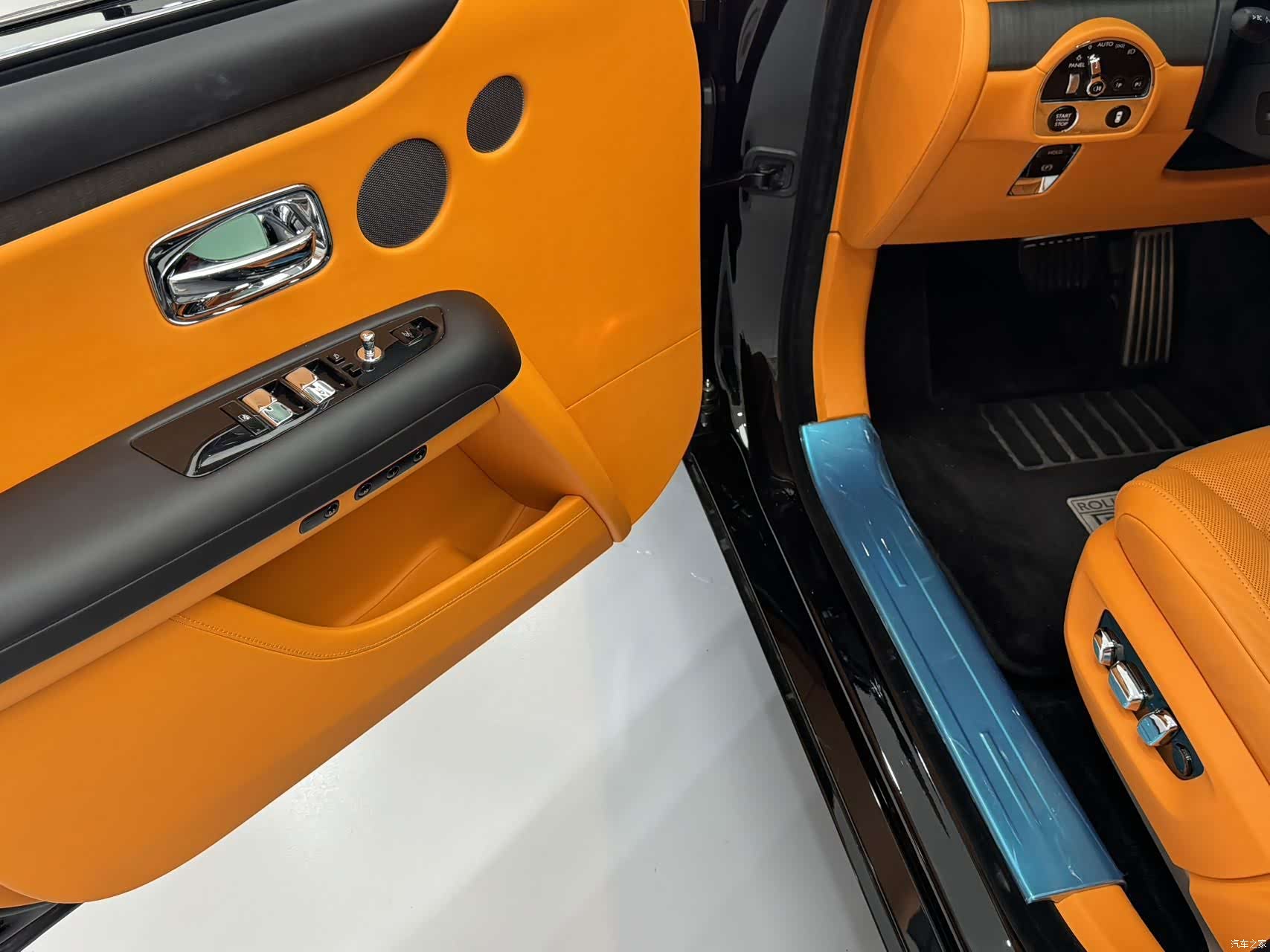 Rolls-Royce Ghost, 2023 16